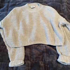 Urban outfits gray cropped sweater
